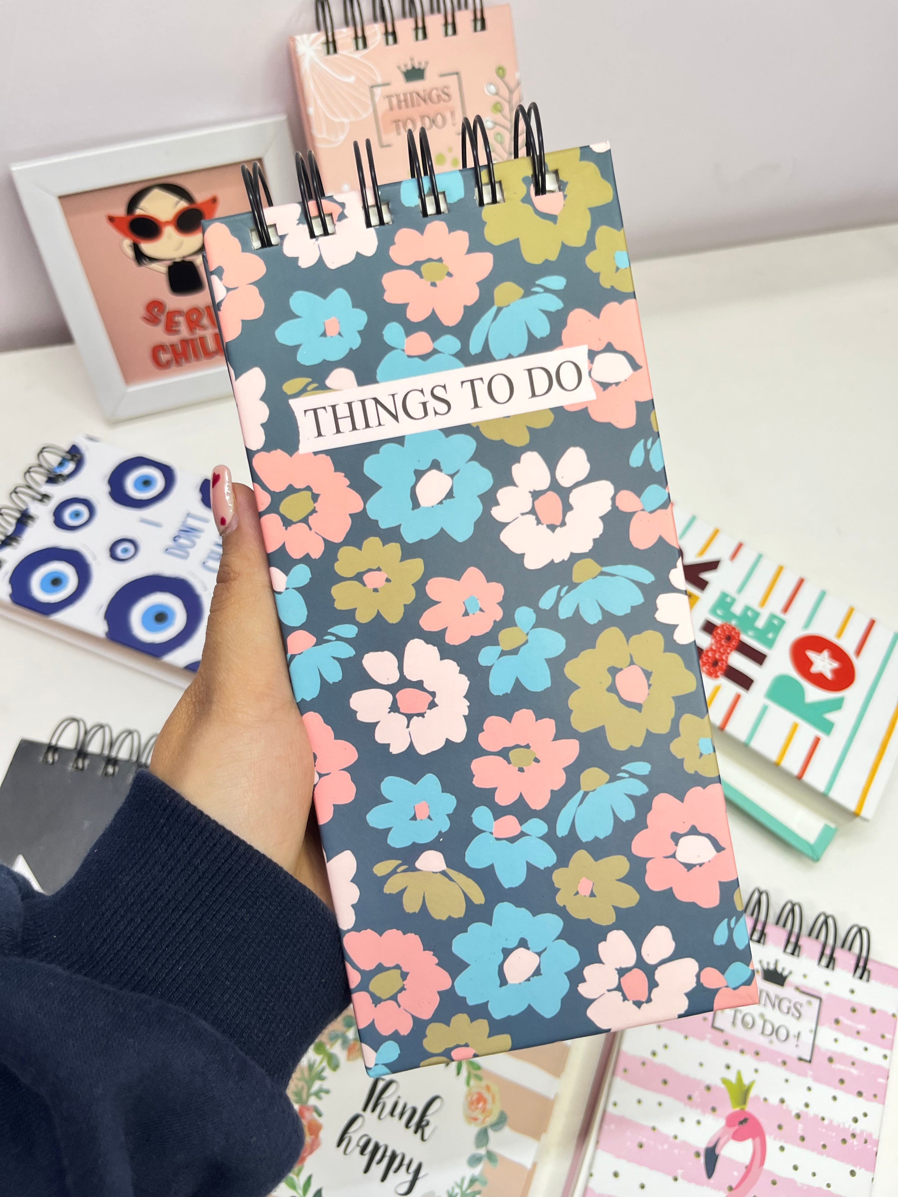 Hello Kitty Blusher - Image 8