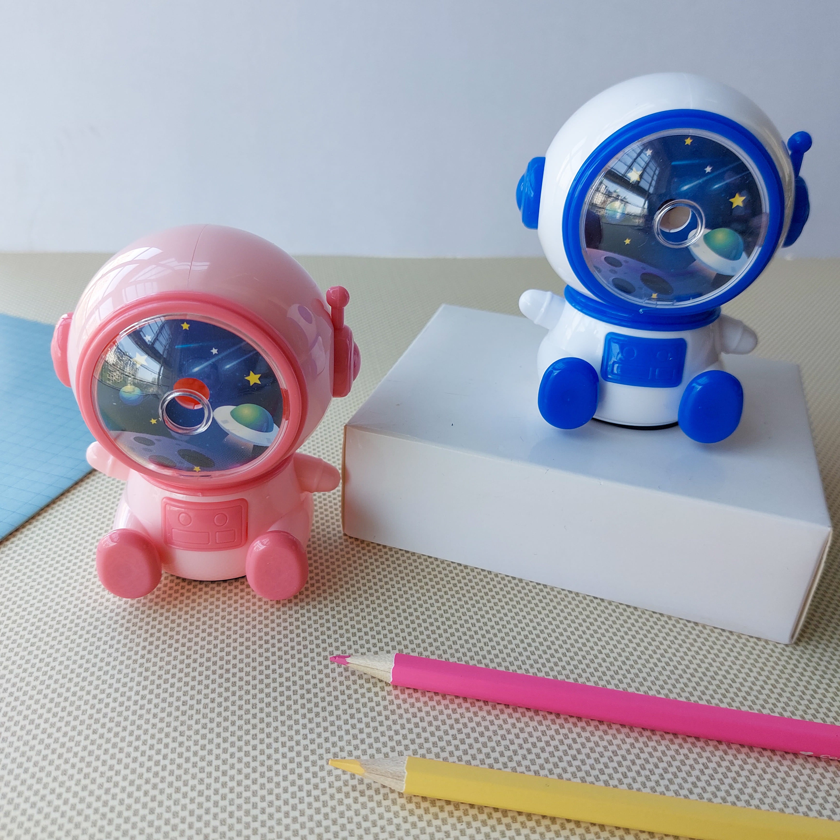 Space Manual Sharpeners - Image 3