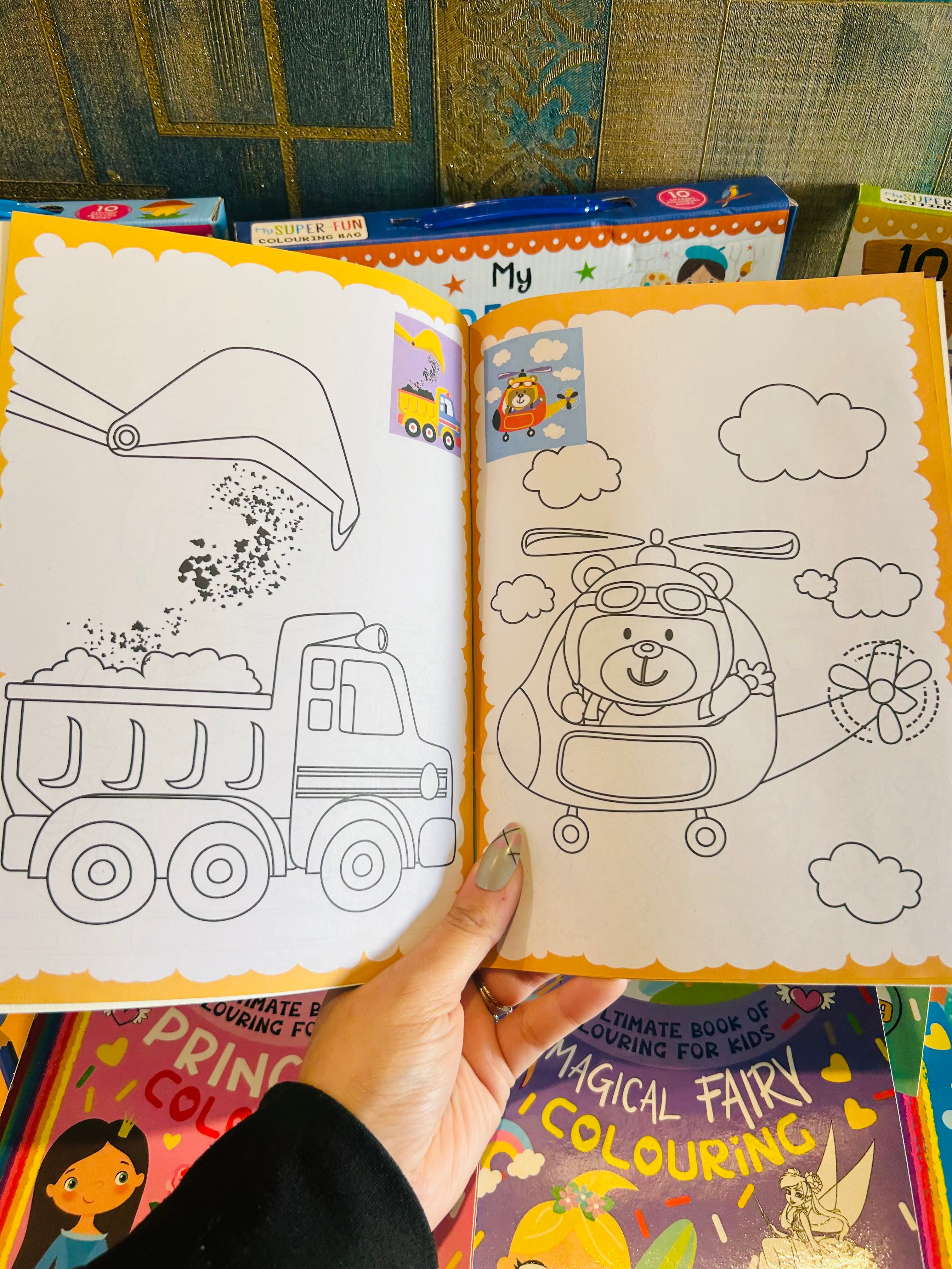Colouring Bag- Set of 10 Books - Image 6